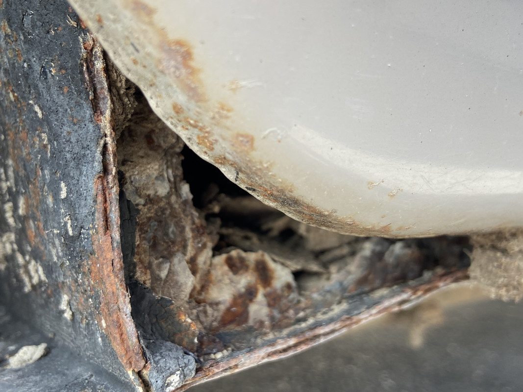 2670DD87-9080-48FC-AB11-D2379B3C4522