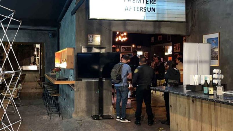 De nuevo: Irrumpen restaurante del cine Tonalá en CDMX y asaltan a comensales