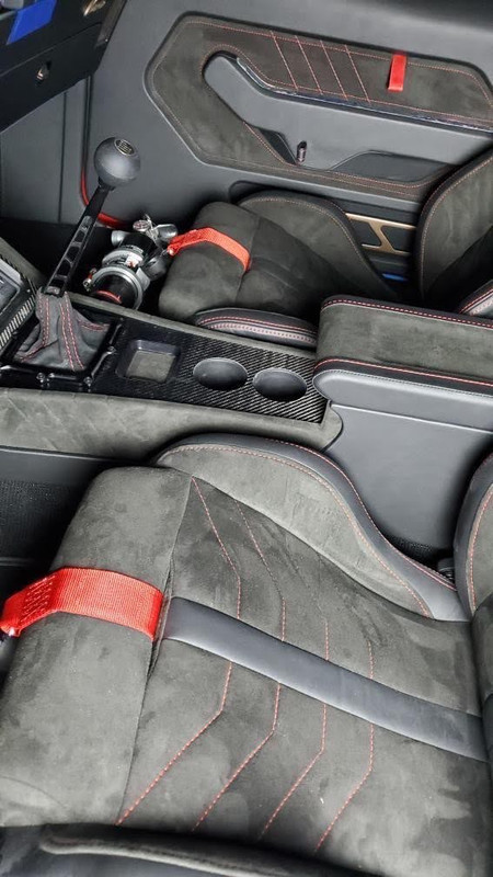 59743B31-6035-4906-B49A-2586A67E9CCD