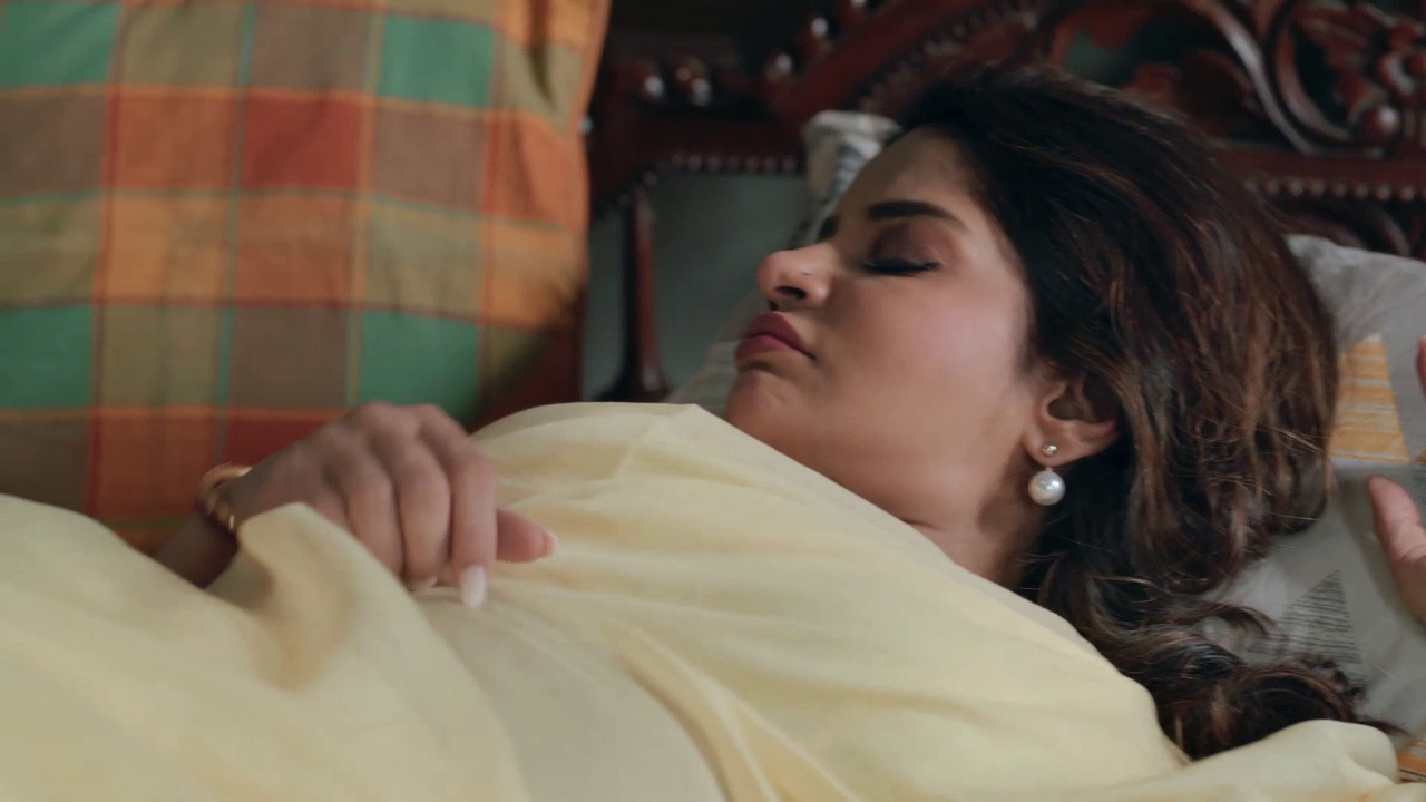 [Image: vlcsnap-2025-08-01-21h05m35s922.png]