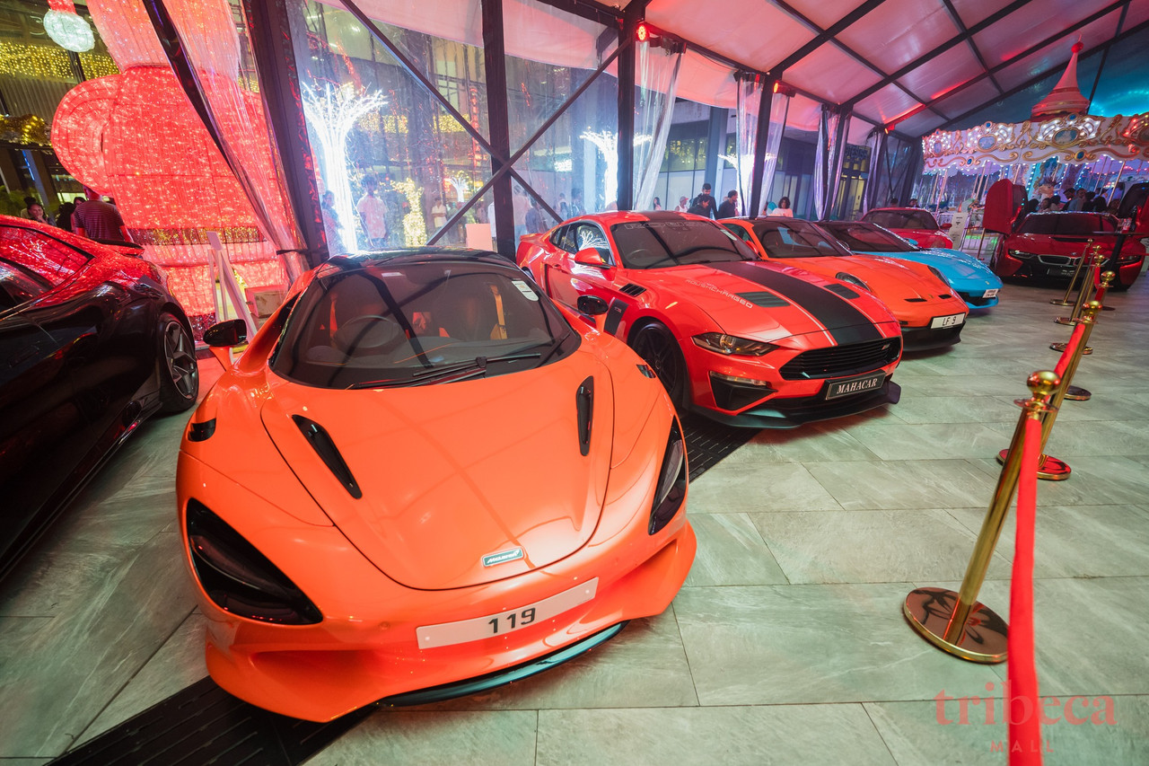 Les supercars les plus désirées de la planète ont illuminé l espace d un éclat féroce