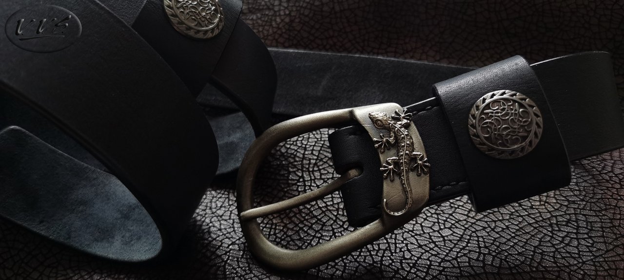 пряжка геккон1,5