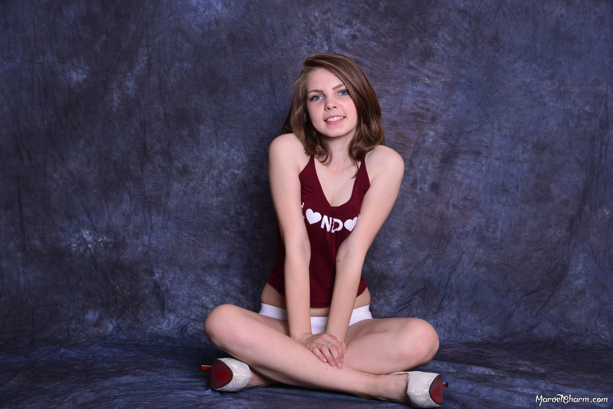 MarvelCharm_Rebecca-First-Time-Topless-069