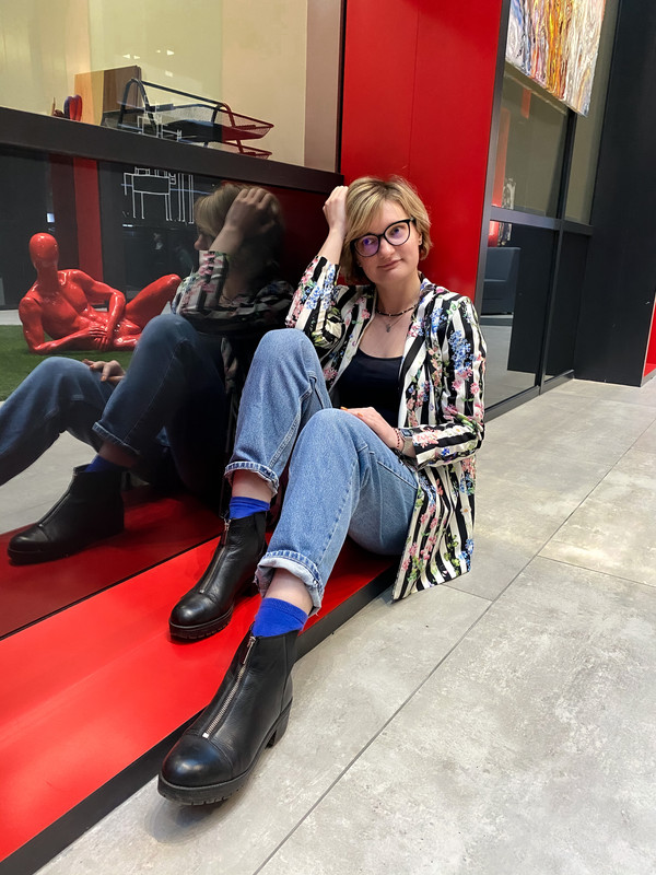 F8D7EC31-1387-49FD-9A1F-BD37248F5C3F