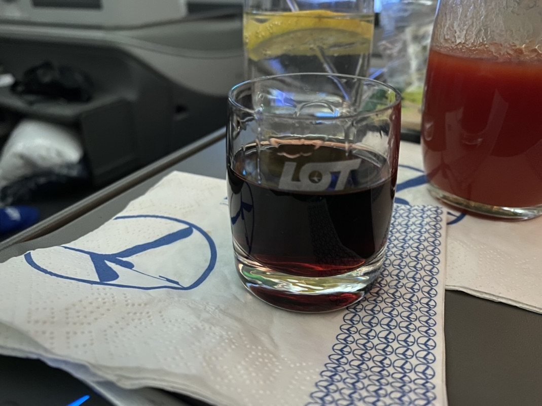 E348B35A-7B93-46EC-9092-E513778AB19F