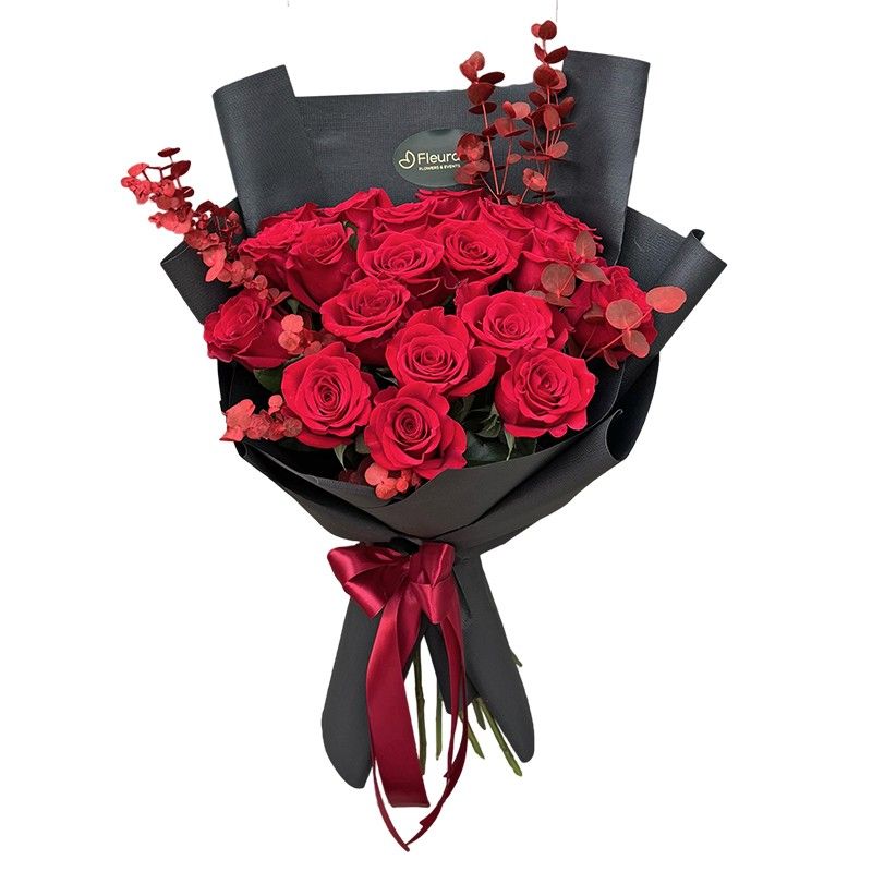 Buchet 19 Trandafiri Rosii si Eucalipt