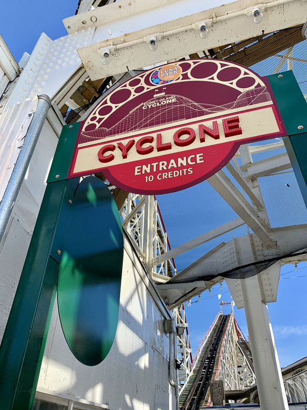 E87F8D42-78BA-4F7F-91A8-9D9672A7ECDA