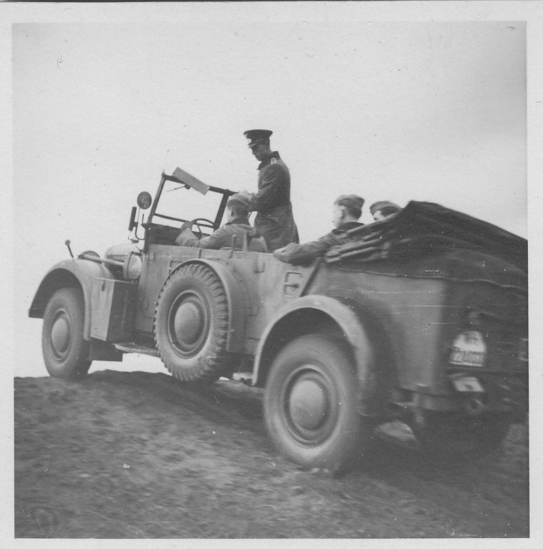 WH Kübelwagen Fahrschule im Gelände bei Schneppe
