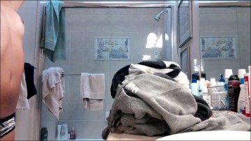 [Image: Voyeur35865142853.jpg]