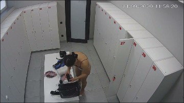 [Image: Voyeur60045103349.jpg]