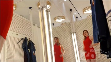 [Image: Voyeur53885104628.jpg]