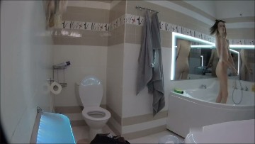 [Image: Voyeur36585131246.jpg]