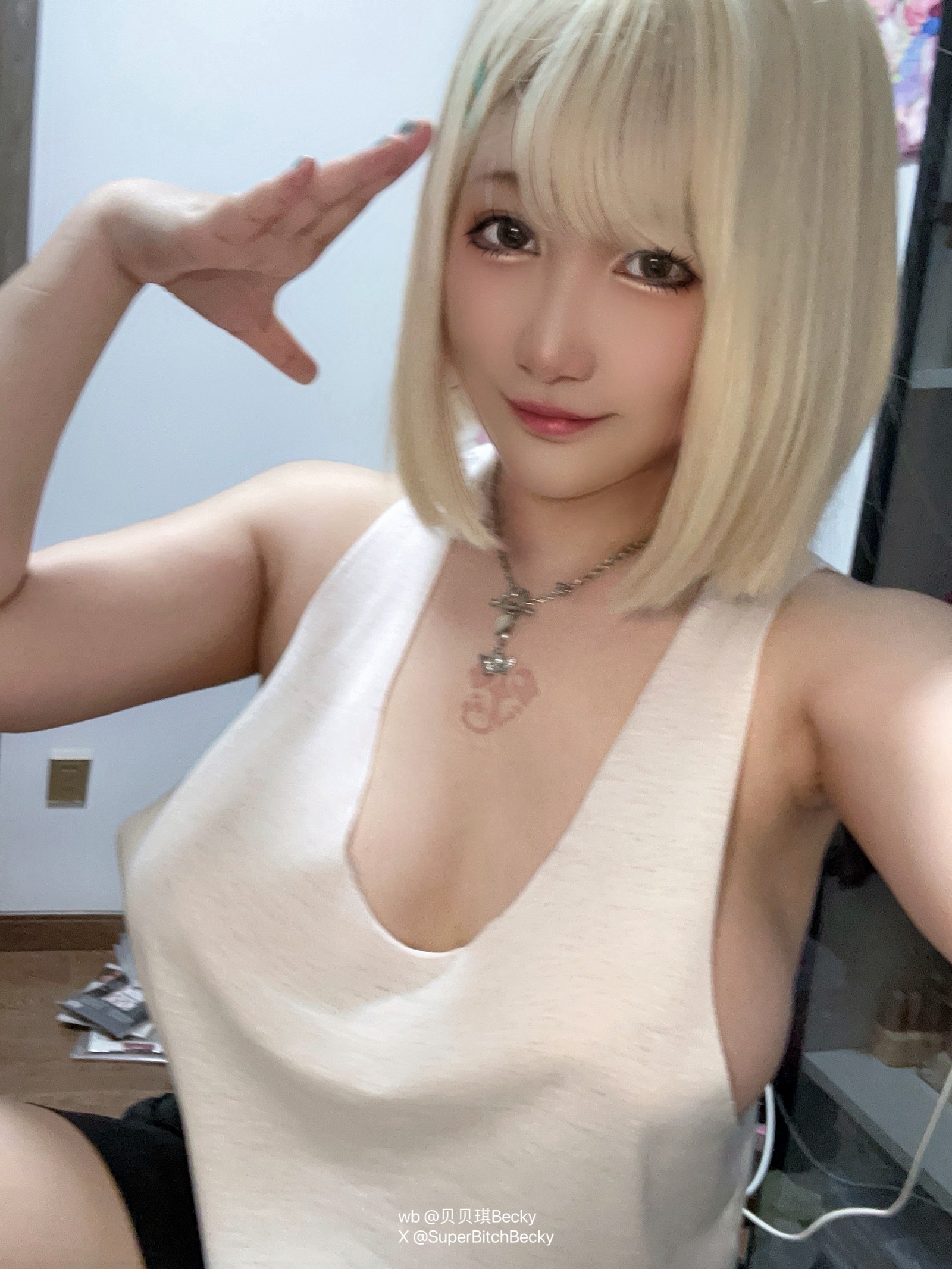 贝贝琪 Becky 热裤主题 Cosplay 写真合集｜街拍风高清摄影（37P｜226MB）插图5