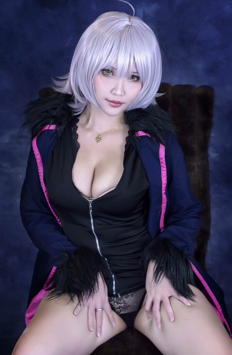 Hana Bunny 贞德 Alter Cosplay写真｜Fate Jeanne Alter 高清图片合集[12P-31.9M]插图8
