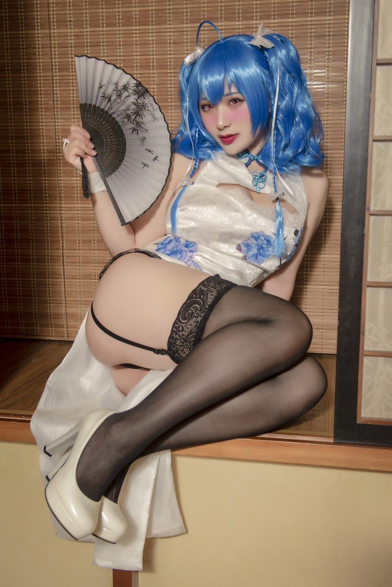 柘烟Zuken 圣路易斯 旗袍 Cosplay（Azur Lane）高清写真【17P｜152.1MB】插图2