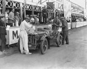 24 HEURES DU MANS YEAR BY YEAR PART ONE 1923-1969 - Page 11 31lm31-MG-Midget-C-Francis-H-P-Samuelson-Freddy-Kindell-6