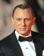 daniel-craig-side-part.jpg