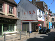 Garage-Peugeot-3.jpg