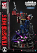 PMTF-05-Optimus-Prime-Transformers-War-For-Cybertron-Ultimate-07