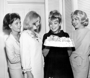 shelley-fabares-b90