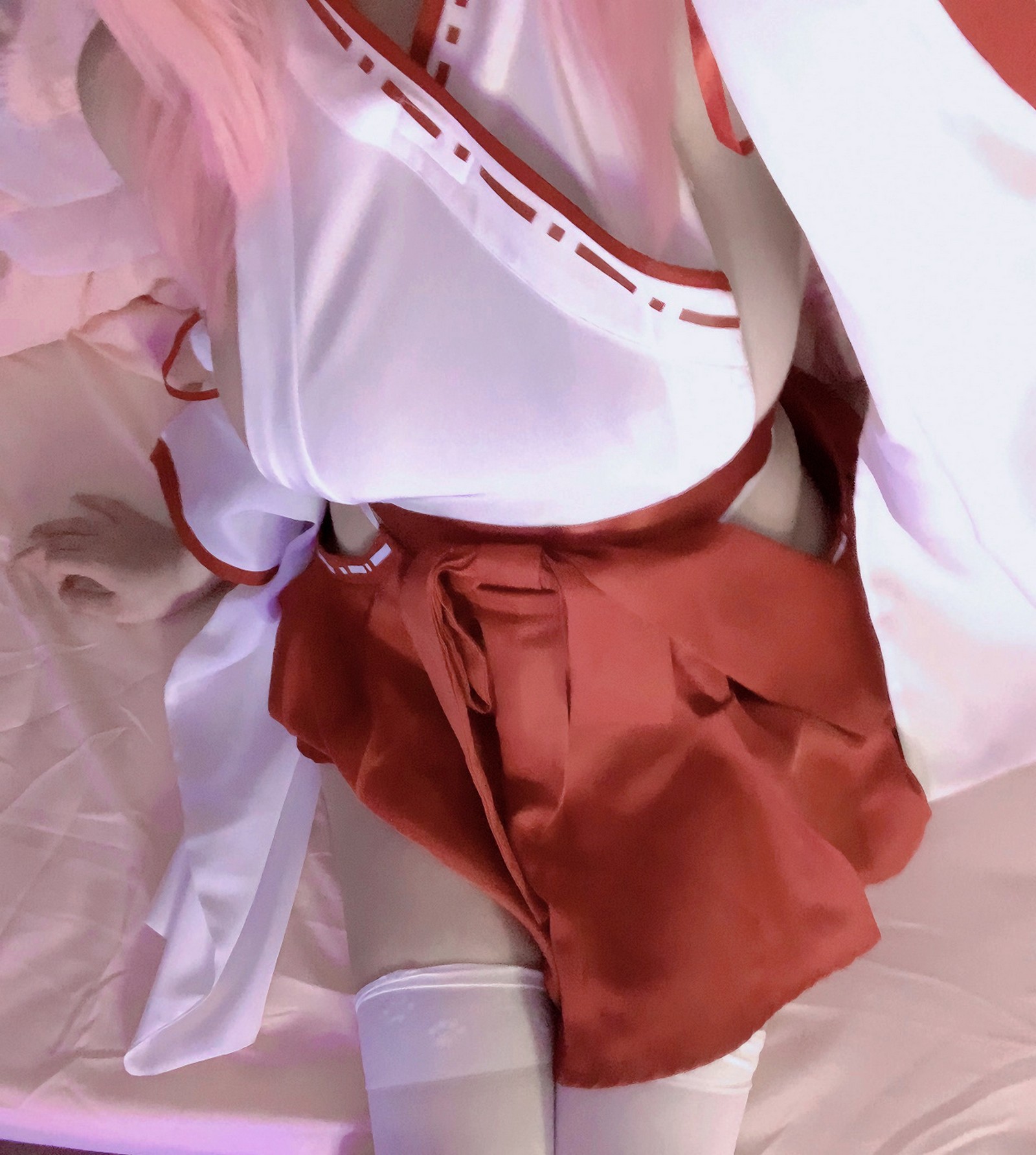 小瑶幺幺 八重巫女 Cosplay 写真合集【39P + 1V｜47.3MB】插图6
