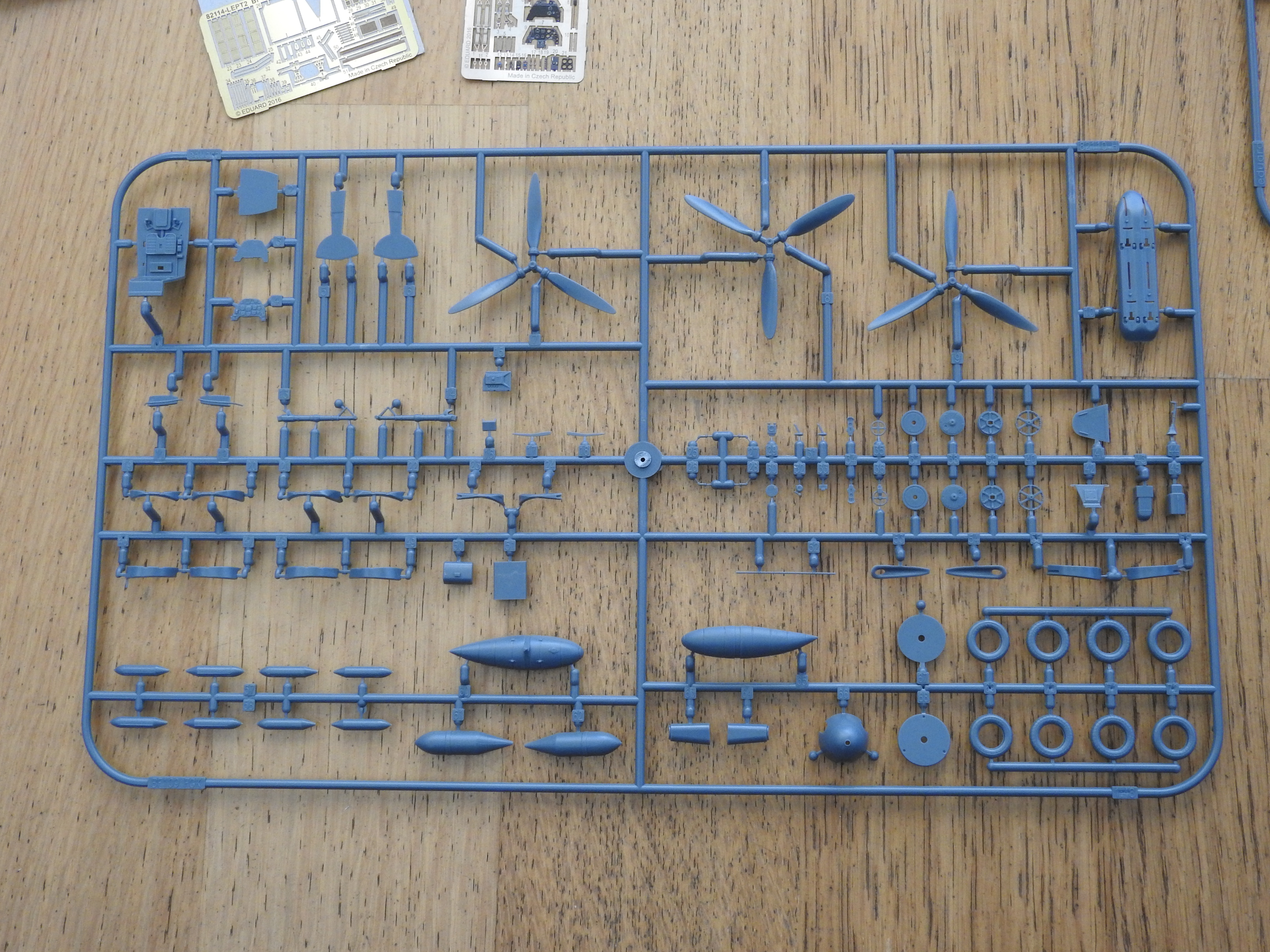 Bf 109 F-4, Eduard 1/48 DSCN8273