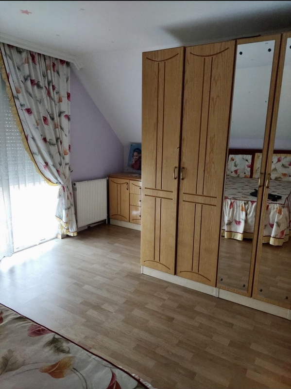 0DD34049-C457-42DC-98B4-C53E73DB6B1C