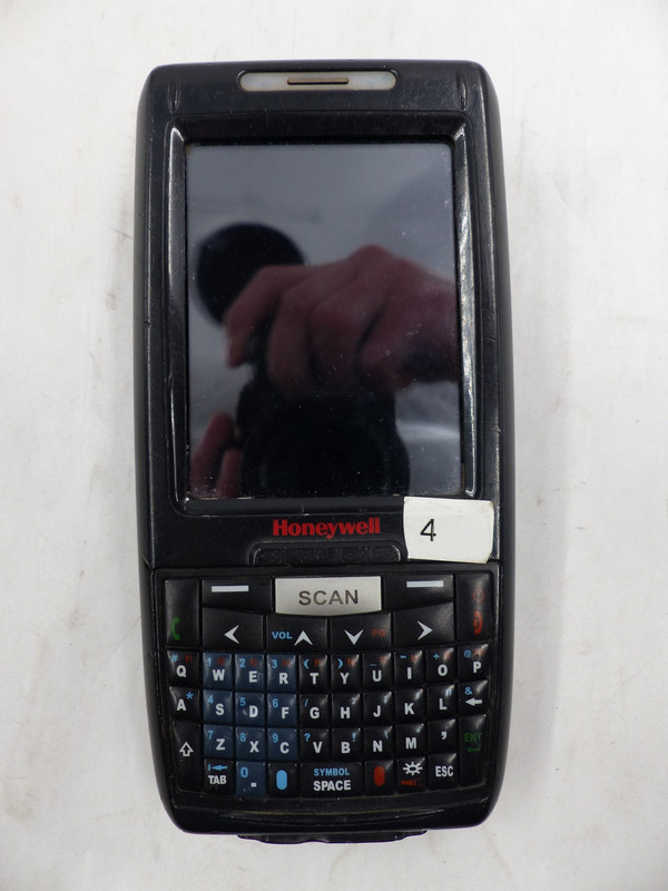 HONEYWELL DOLPHIN MOBILE COMPUTER WITH STYLUS 7800LO