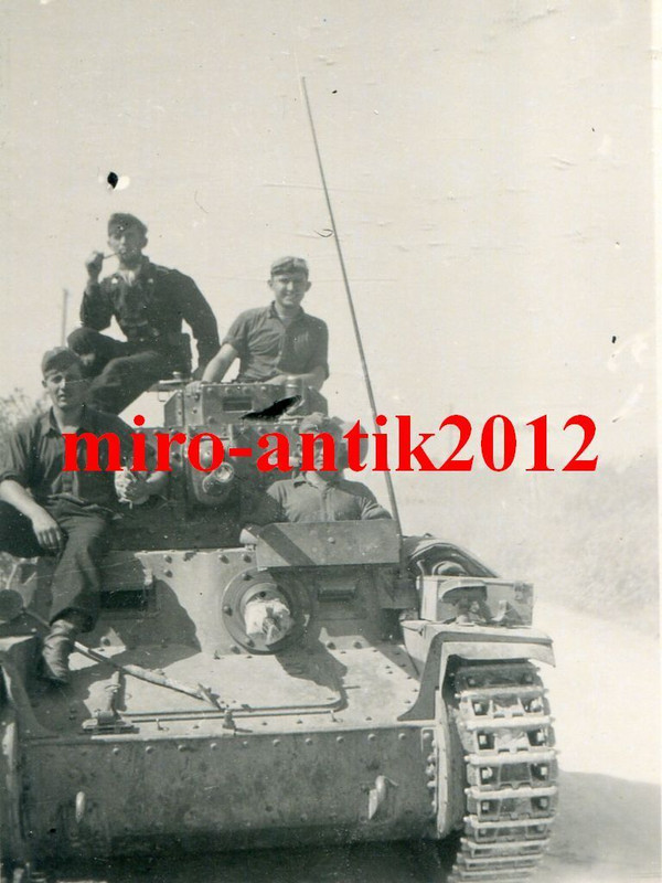 Foto, Panzer-Regiment 10, Panzer 38t, Vorwärts M