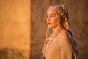 emilia-clarke-game-of-thrones-89