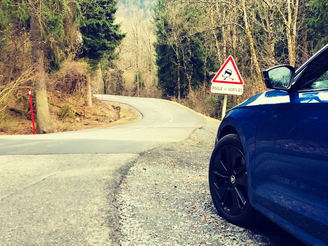 F4B67951-BC08-494F-B446-D606D84E25E3