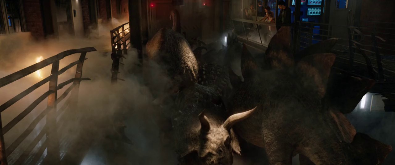 Jurassic-World-Fallen-Kingdom-2018-Hindi-English-Blu-Ray-720p-x264-AVC-AAC-6ch-ESub-mkv-0006