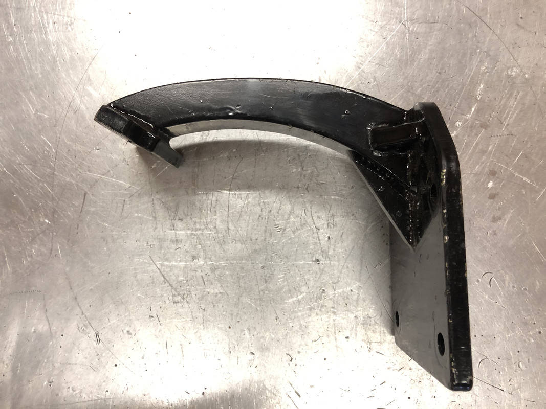 0760459F-8990-40BA-A5BC-A35F14923435