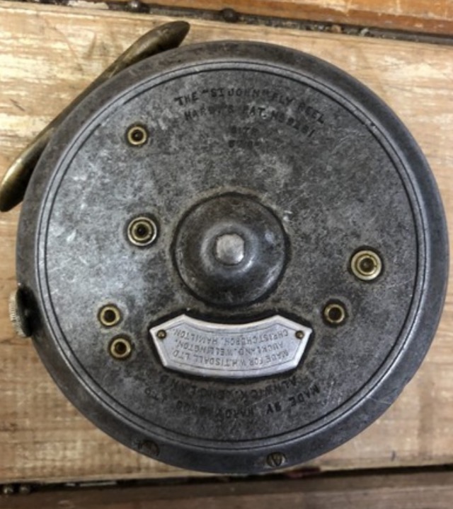 C252EF51-882A-40F5-BA05-6F5CD79FD400