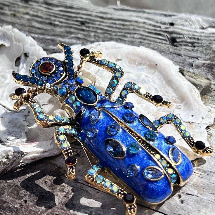 blue-beetle-rhinestones.jpg