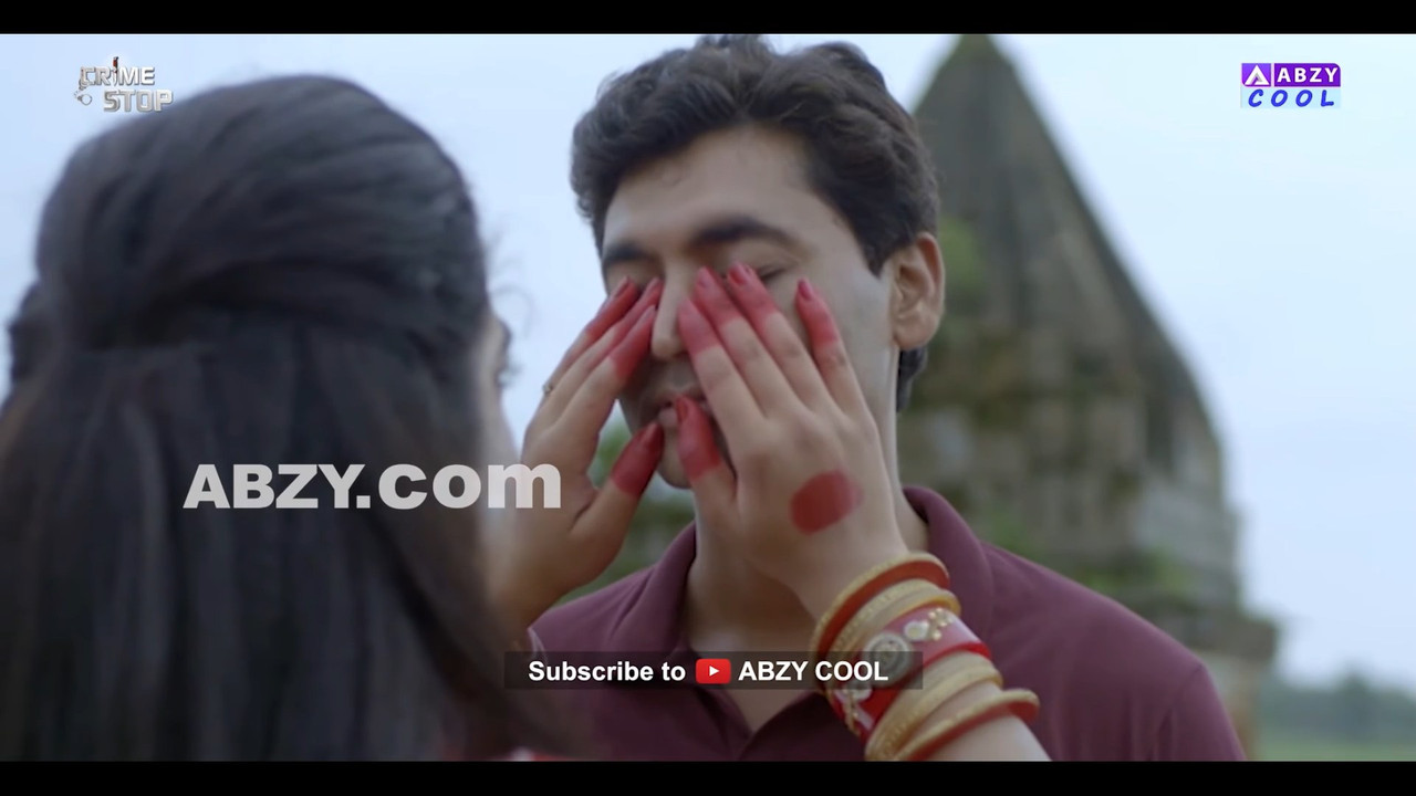 Sexy serial actress naveladn boobs in white and red saree  from crime series.mp4_snapshot_00.17.758