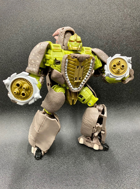 Takara-Tomy-KD-13-Rhinox-01