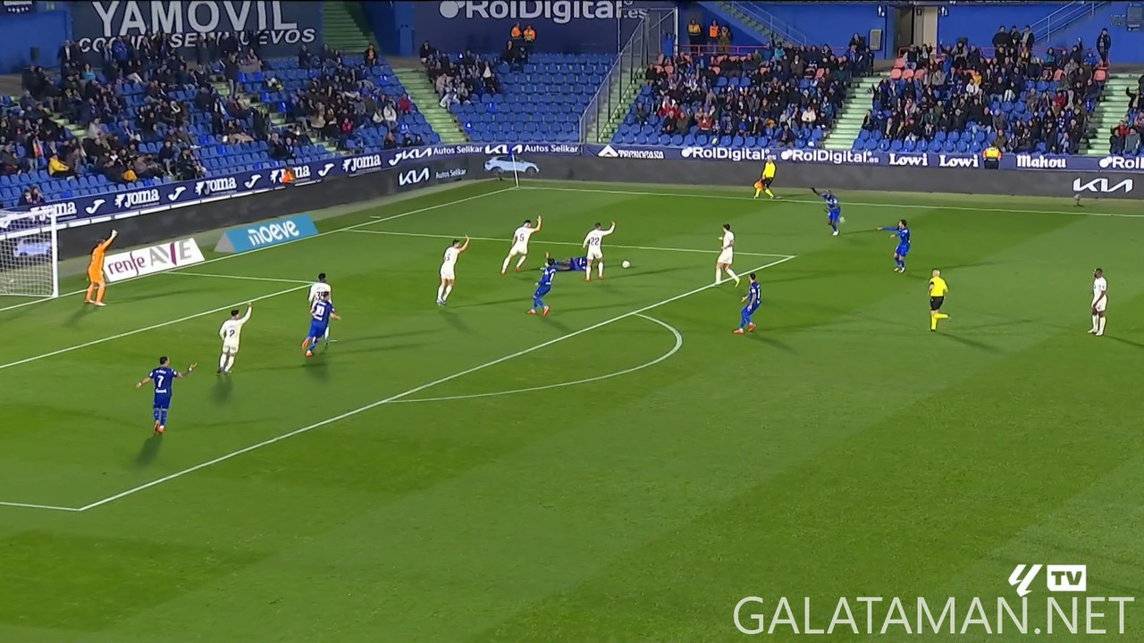 [Image: 20241125-LALIGA-MD14-HGS-1080-mkv-snapsh...19-857.jpg]