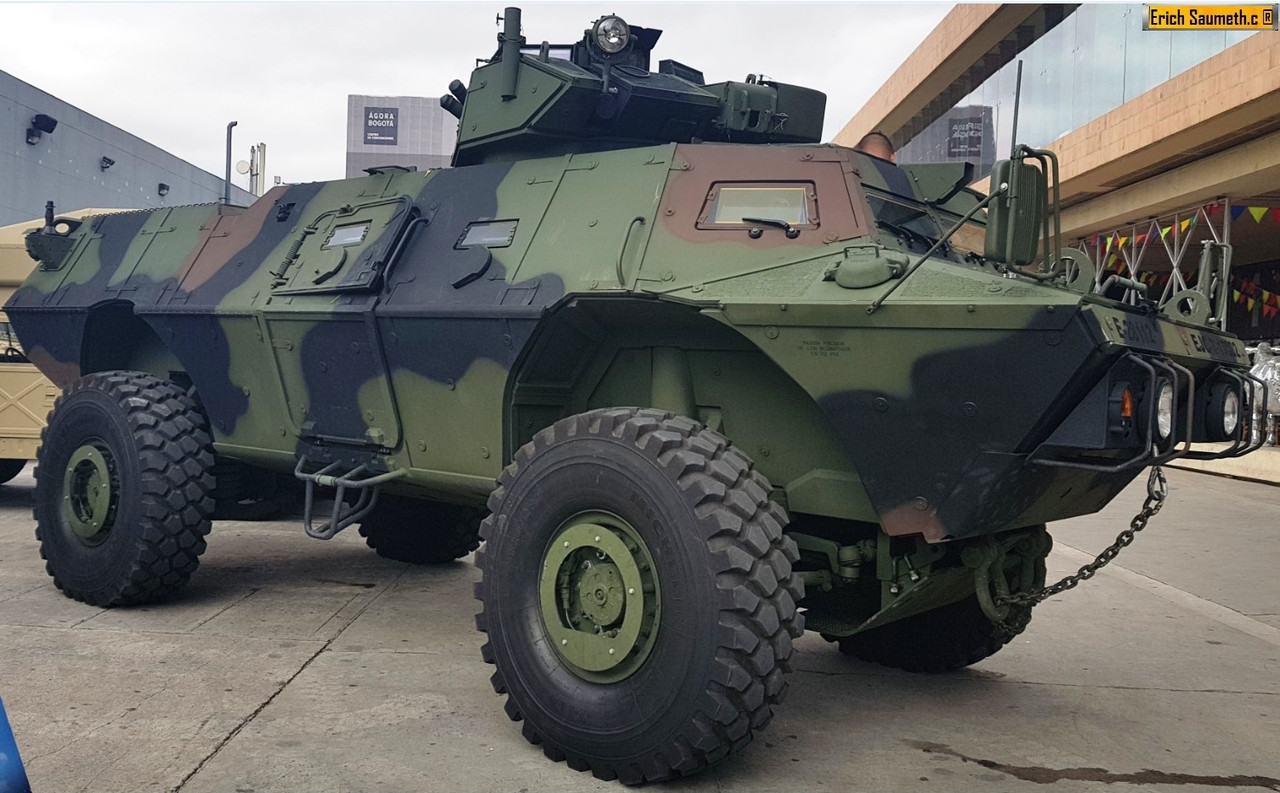 Colombia adquirirá lanzagranadas y ametralladoras para equipar sus blindados Pegasos