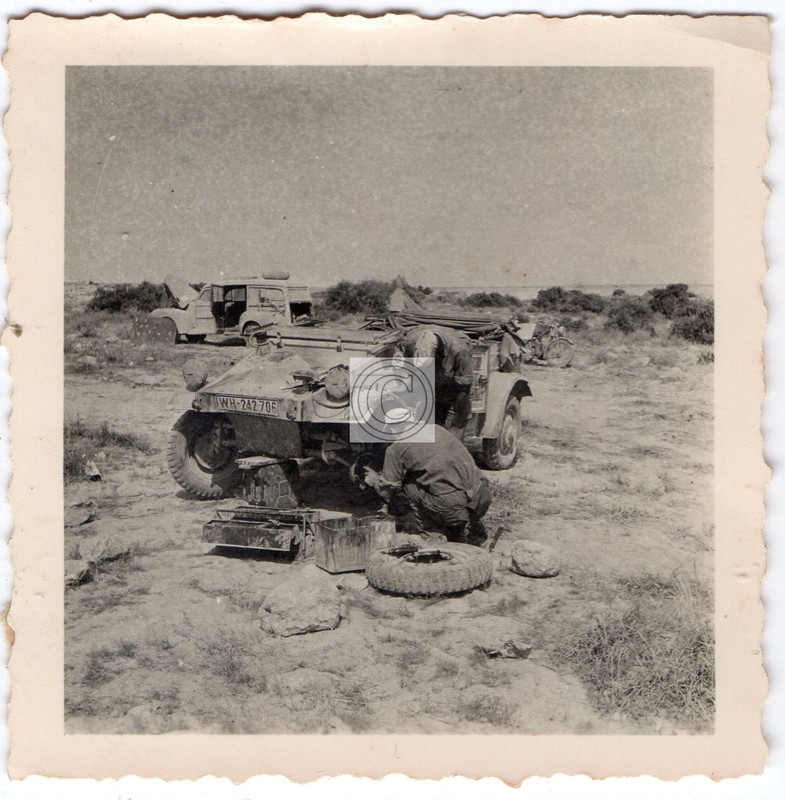 Afrika DAK Panzer Tank Schiffe LKWs Kameraden Schnürstiefel VW K