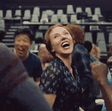 Blond-Idle-Baleenwhale-max-1mb.gif
