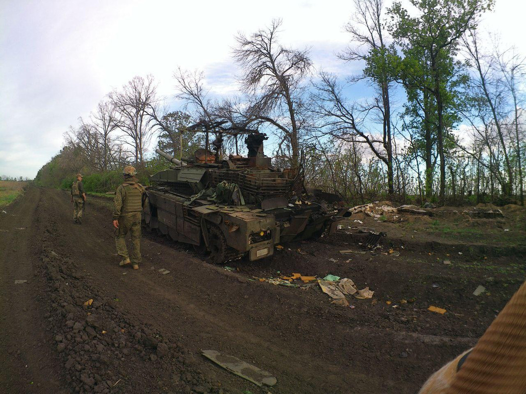 1100 T-90M 'Proryv' destr 29 02 24
