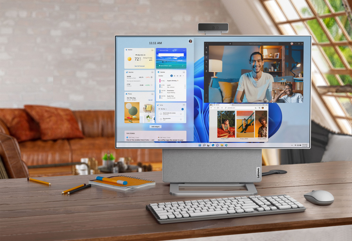 02-Yoga-AIO-7-Detachable-Camera.jpg