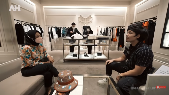 Atta Halilintar dan Aurel Hermansyah bahas kebiasaan saat tidur