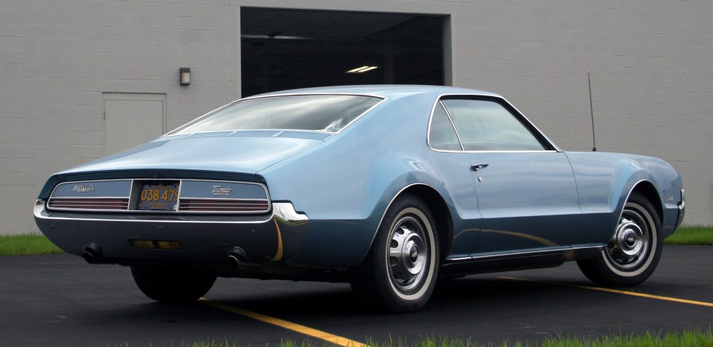 Oldsmobile-Toronado