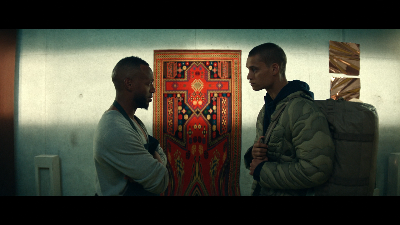 Him 2025 BDRip 1080p sele Zen mkv snapshot 00 20 43 284