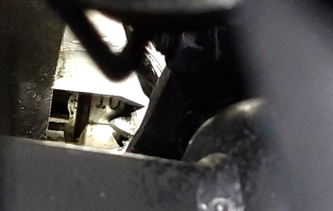 85638D68-3B05-4136-A68E-BD558F5767A2