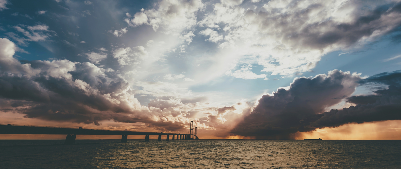 Sunsetatstorebaelt_5120x2160