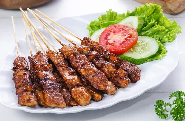 Sajian sate vegan di Kehidupan Tidak Pernah Berakhir, Bandung.