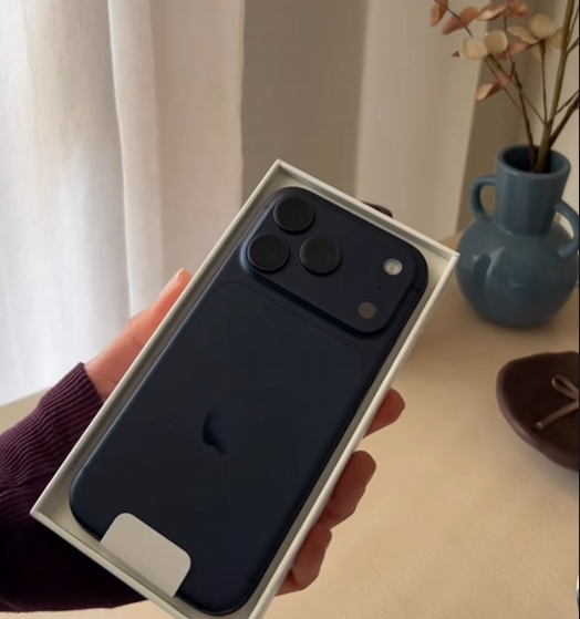 Blue iPhone setup